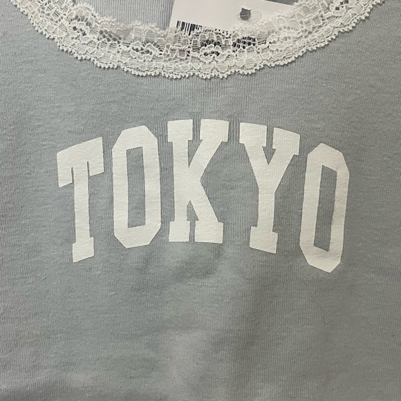 Brandy Melville Light Blue Lace Trim Japan Exclusive “Tokyo” Tank Top - Picture 4 of 5